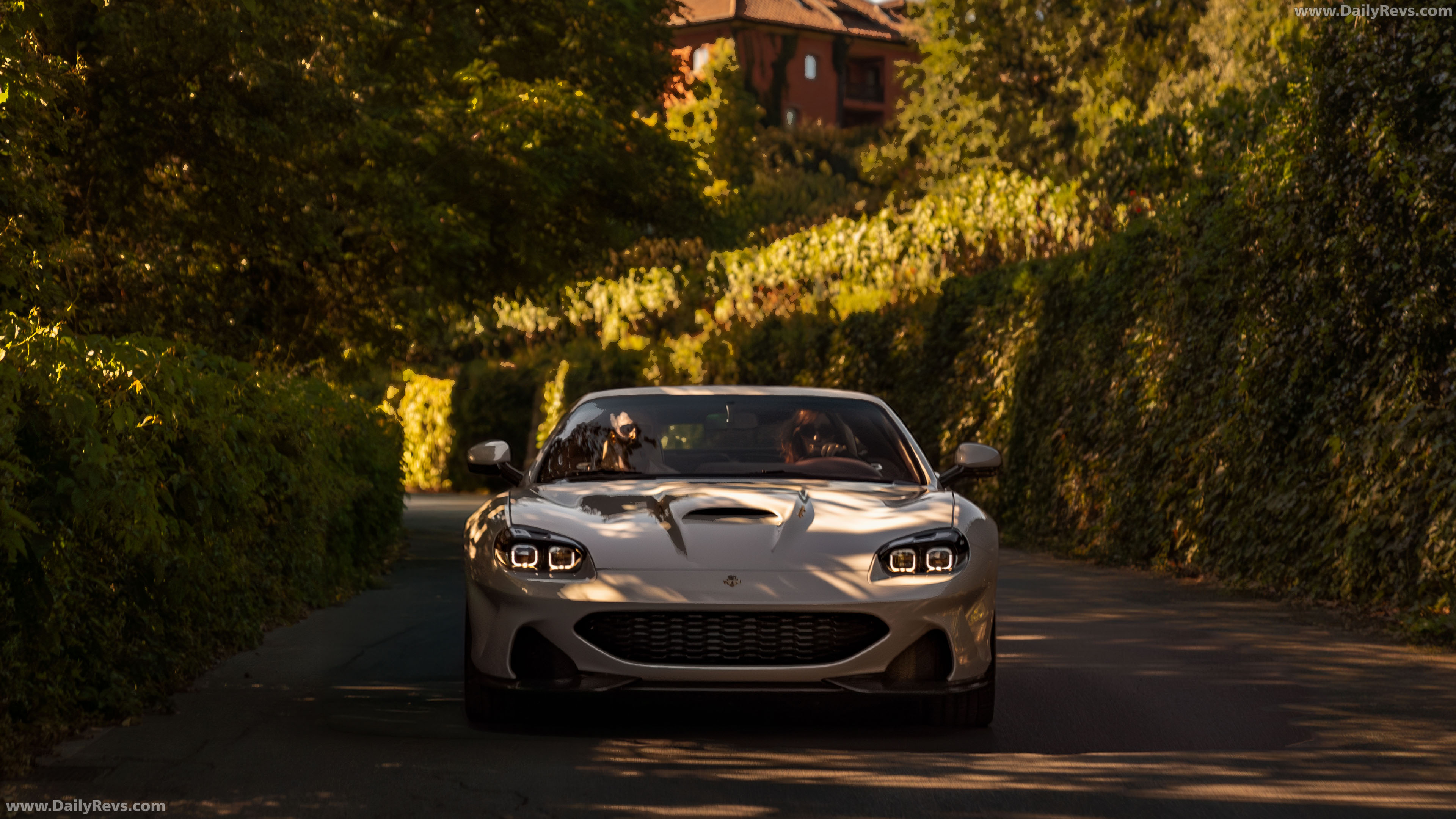 2027 Touring Superleggera Veloce12 Aperta Front View